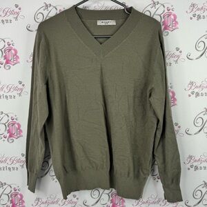 Bailey long sleeve pull over green army Olive V-Neck Sweater